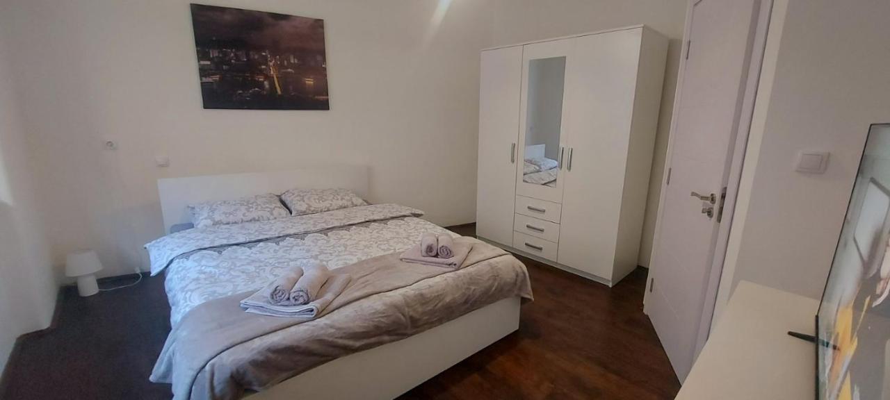 Zeleni Venac Studio & Apartment Belgrade Exterior photo